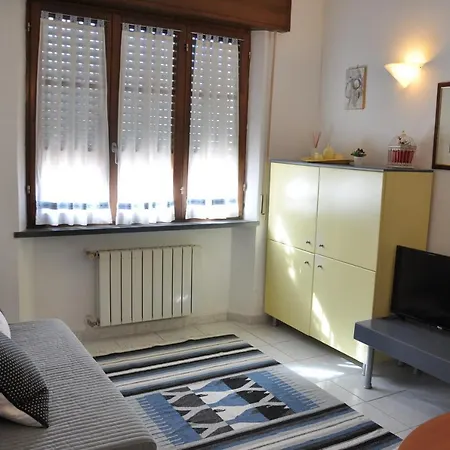 Casa Luna - Airport Hébergement de vacances Pise